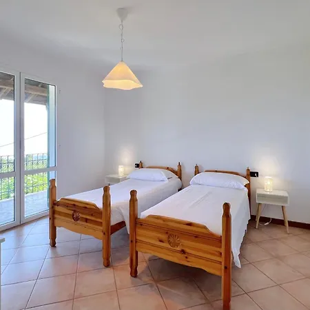 Casetta Di Campagna * Celle Ligure